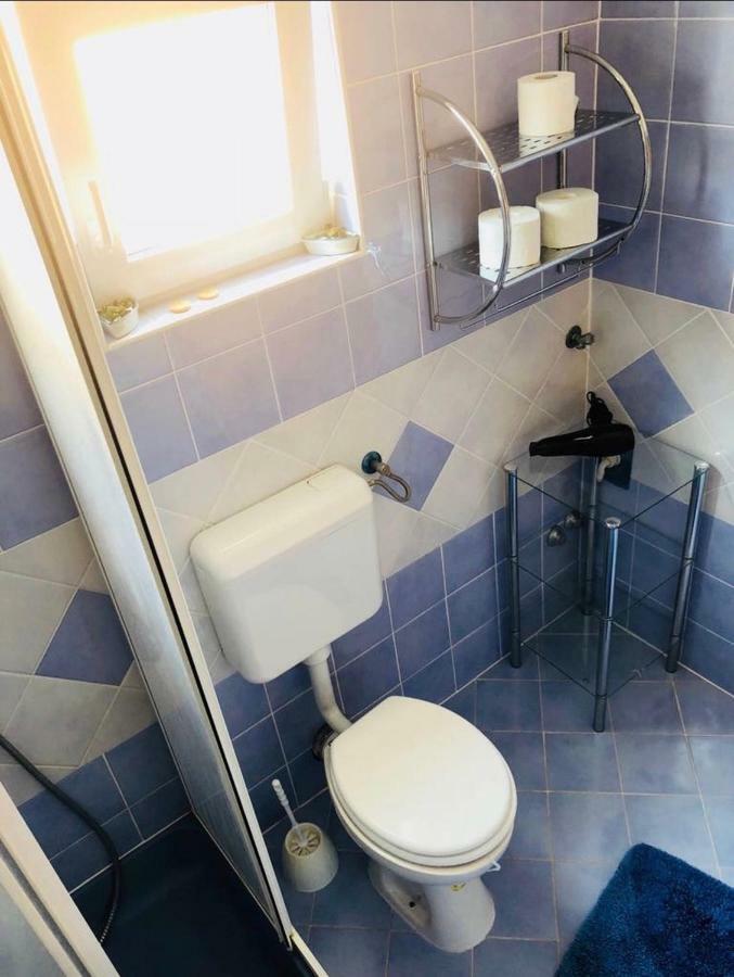 Appartement Danijel à Vir Extérieur photo