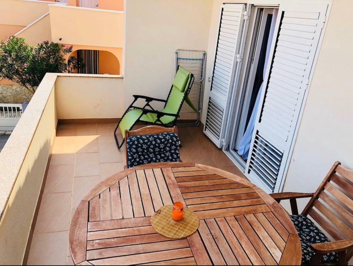 Appartement Danijel à Vir Extérieur photo